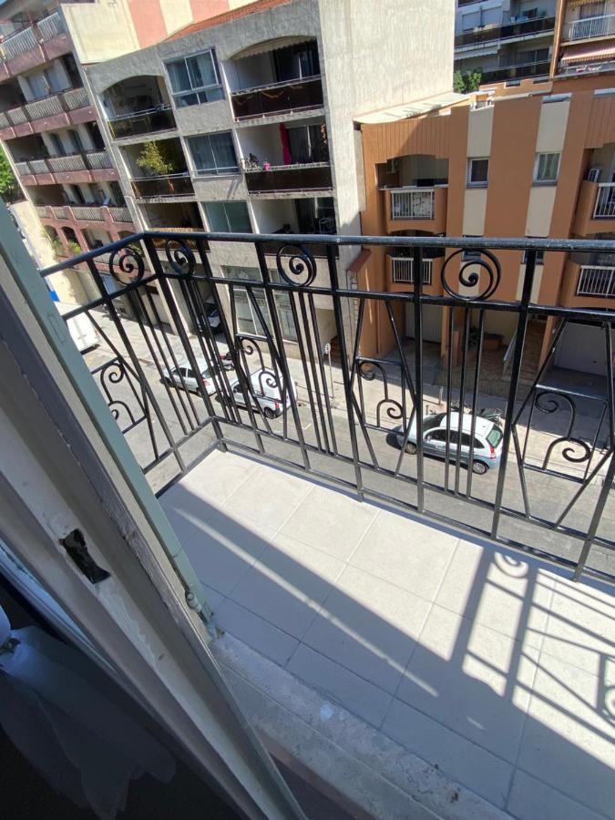 Nice - Appartement T3 Renove De 50 M2 Classe 2 Etoiles Екстериор снимка