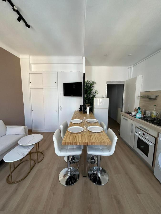 Nice - Appartement T3 Renove De 50 M2 Classe 2 Etoiles Екстериор снимка